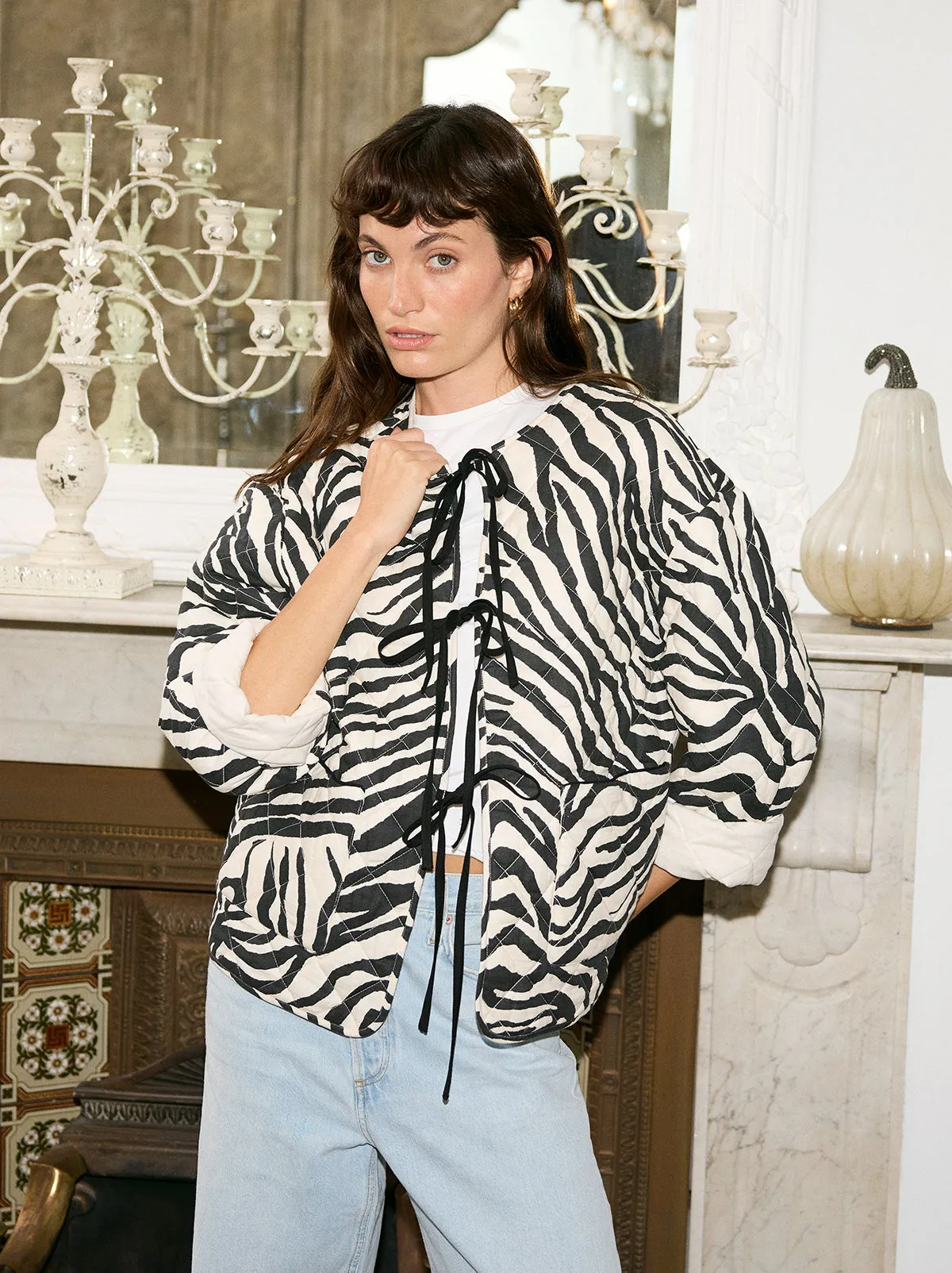 Theodora Cotton Linen Reversible Quilted Jacket sold by KITRI Studio product image thumbnail 3