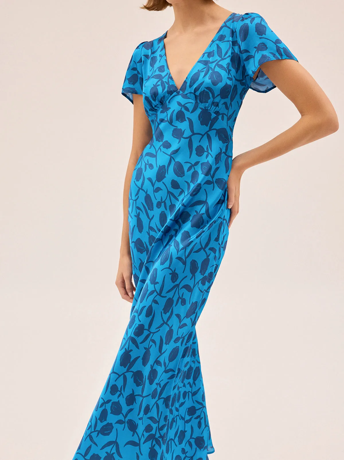 Talia Blue Tulip Print Dress sold by KITRI Studio product image thumbnail 4