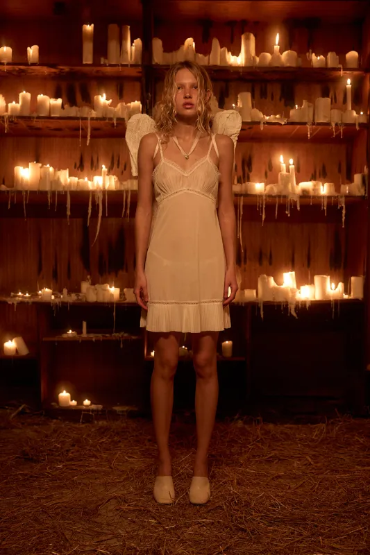 HOLY GHOST SLIP sold by Daisy Ltd.