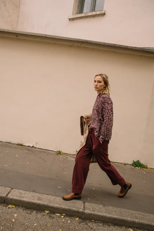 [CL] BOTANICAL PRINT BLOUSE sold by Indi & Cold