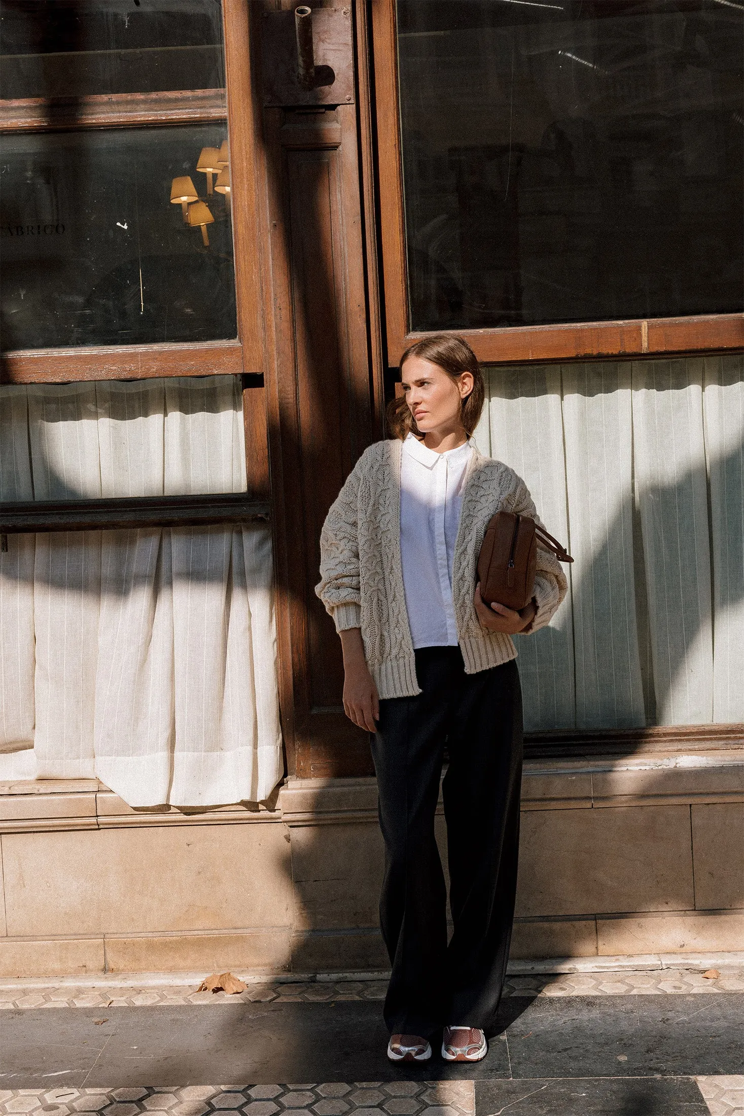 CHAQUETA PUNTO TRENZADO sold by Indi & Cold product image thumbnail 4