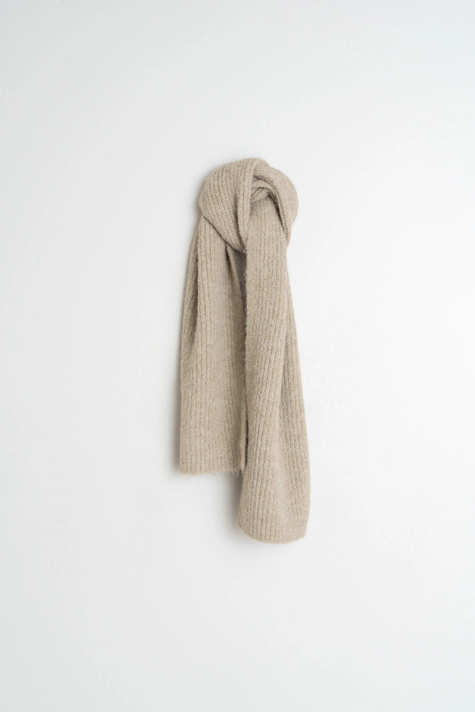 BUFANDA PUNTO COLORES sold by Indi & Cold product image thumbnail 3