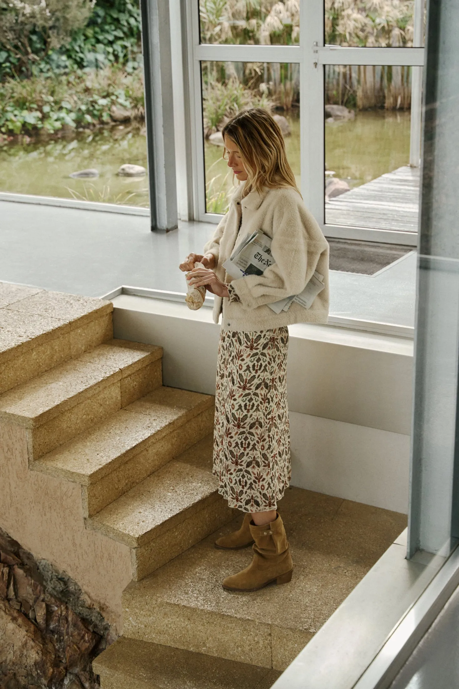 ABRIGO BOXY DE PELO sold by Indi & Cold product image thumbnail 3