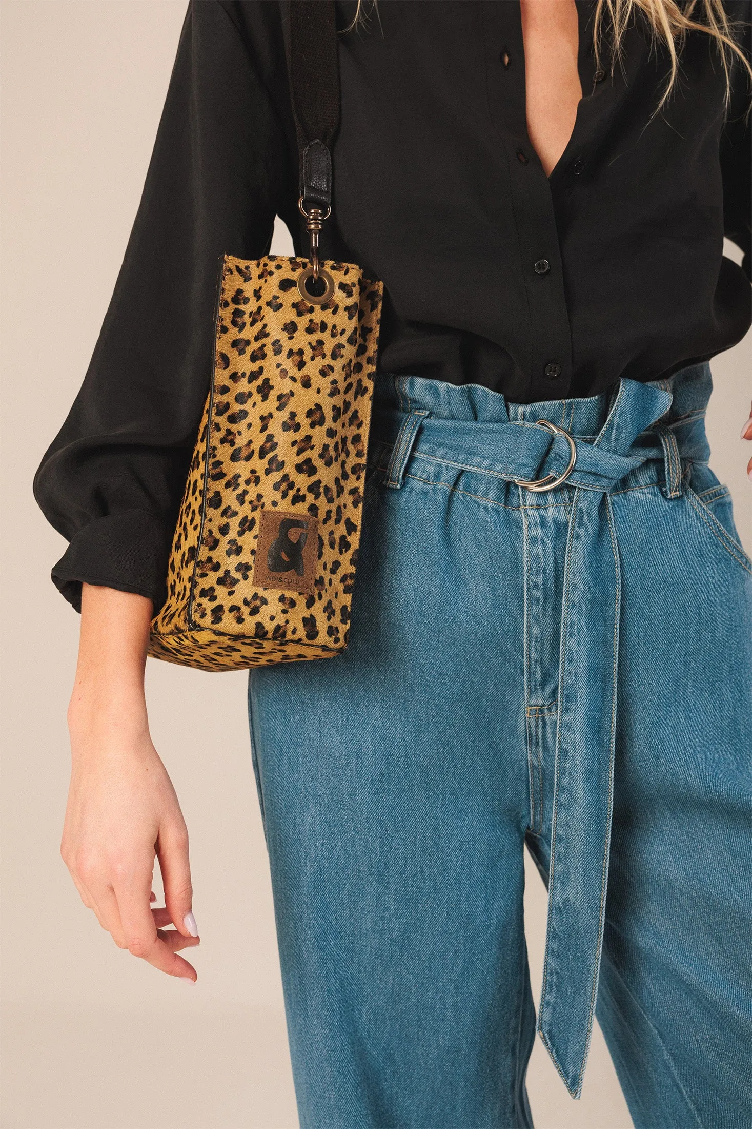 BOLSO BUCKET PIEL sold by Indi & Cold product image thumbnail 4