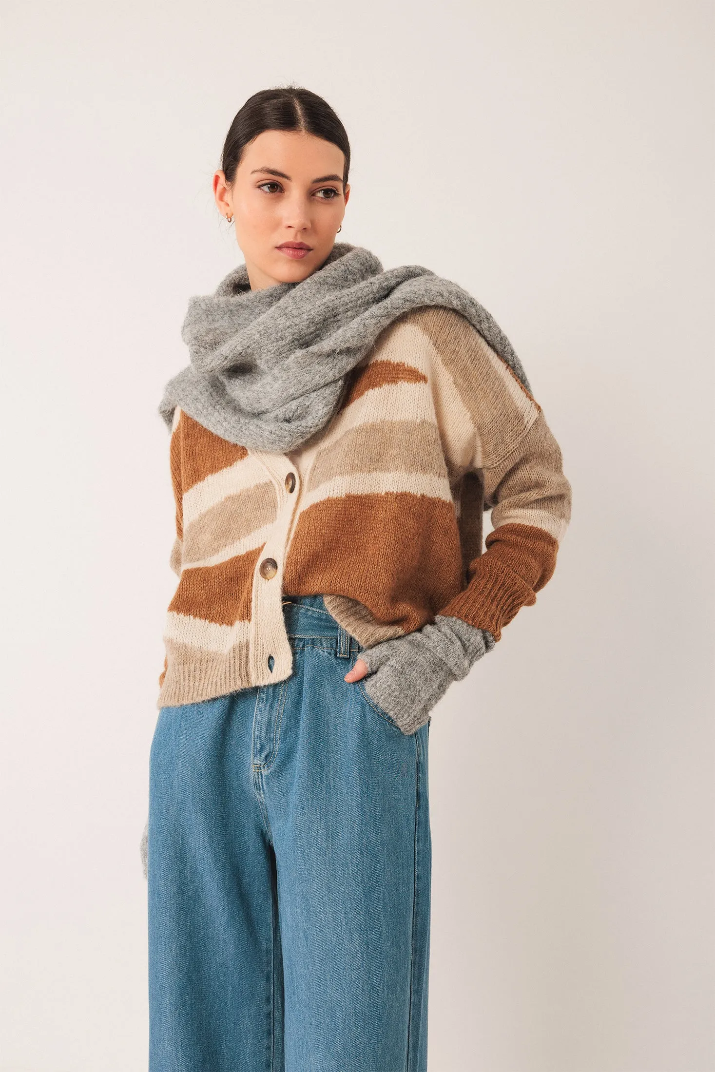 BUFANDA PUNTO COLORES sold by Indi & Cold product image thumbnail 3