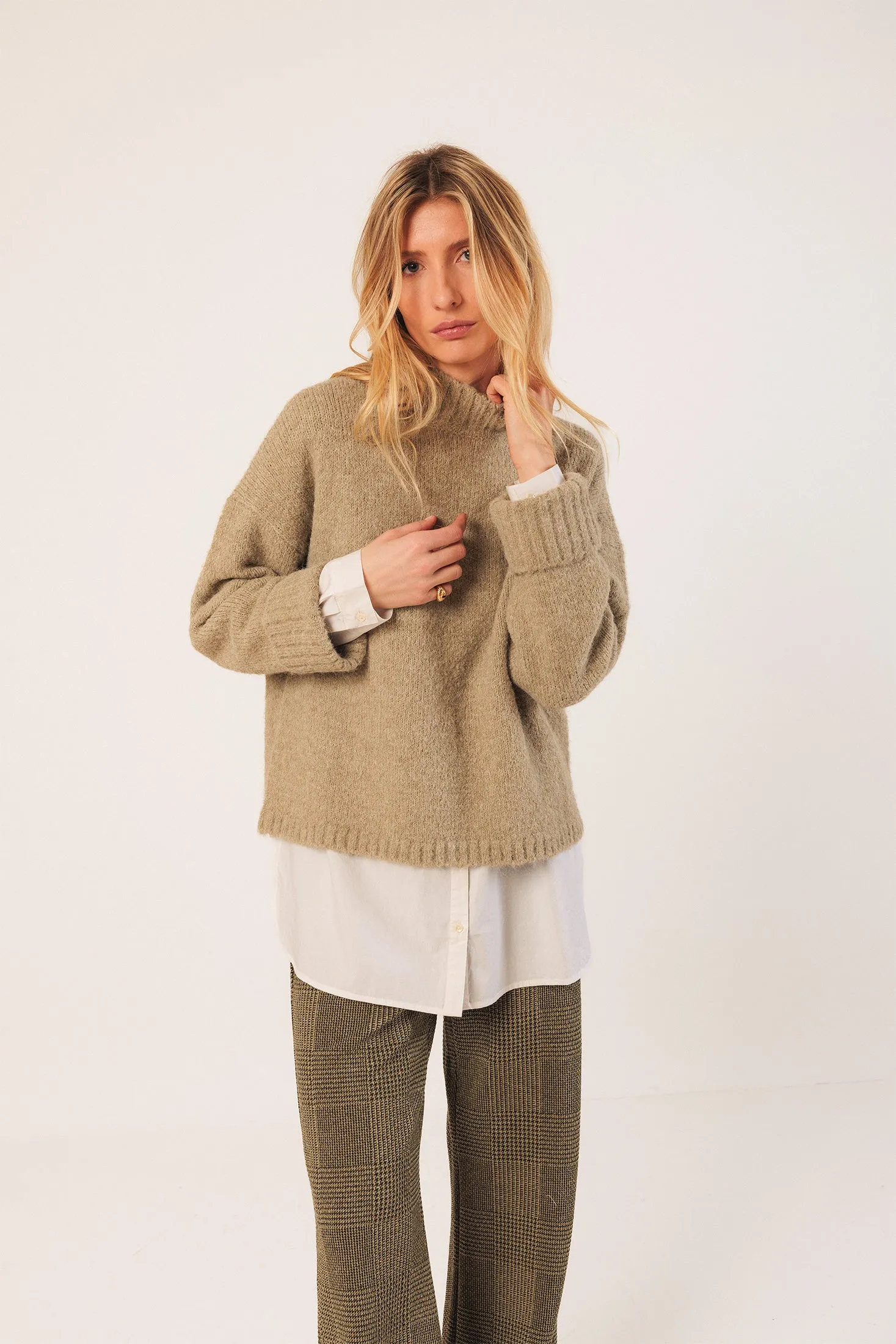 JERSEY CUELLO PERKINS sold by Indi & Cold product image thumbnail 2