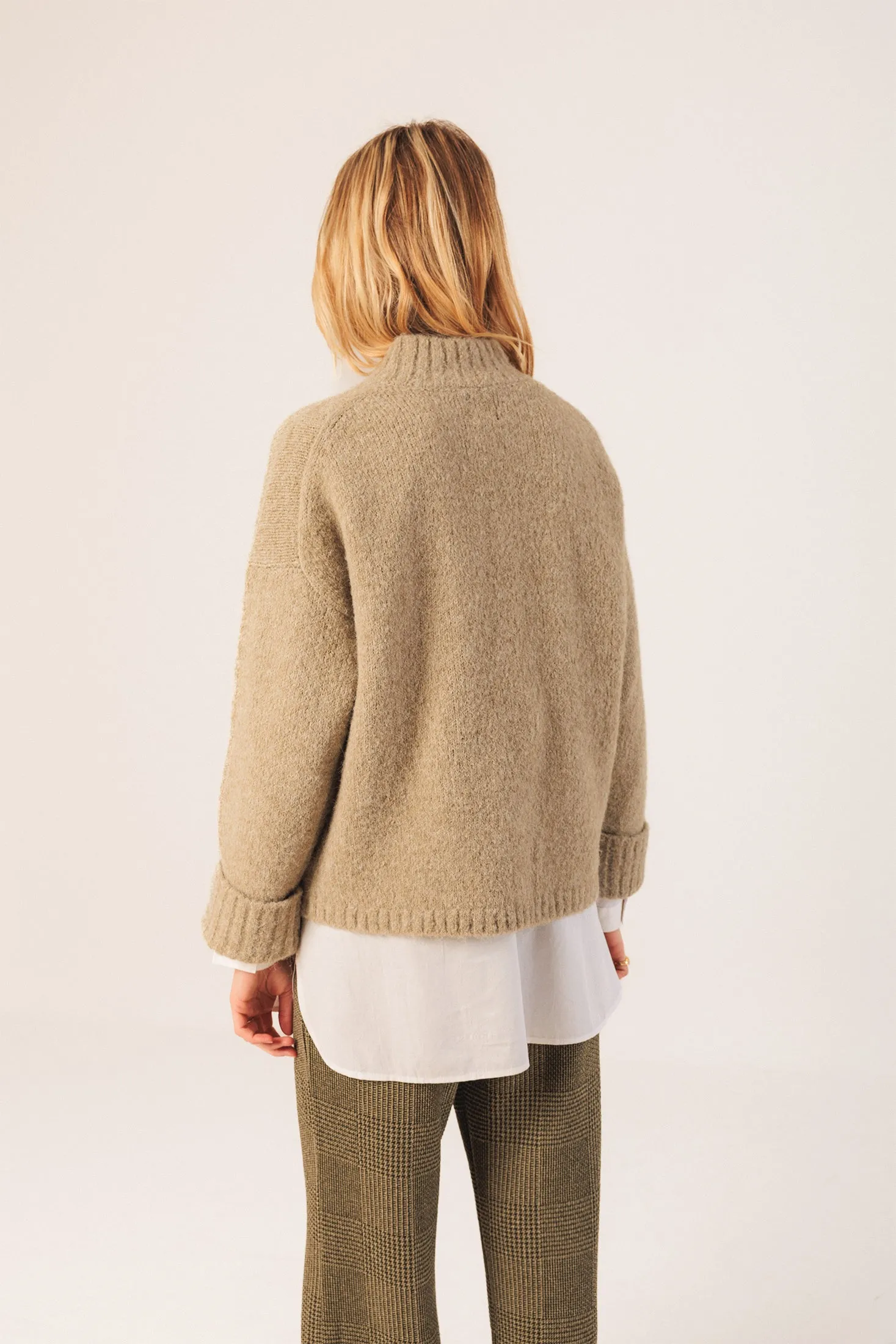 JERSEY CUELLO PERKINS sold by Indi & Cold product image thumbnail 3