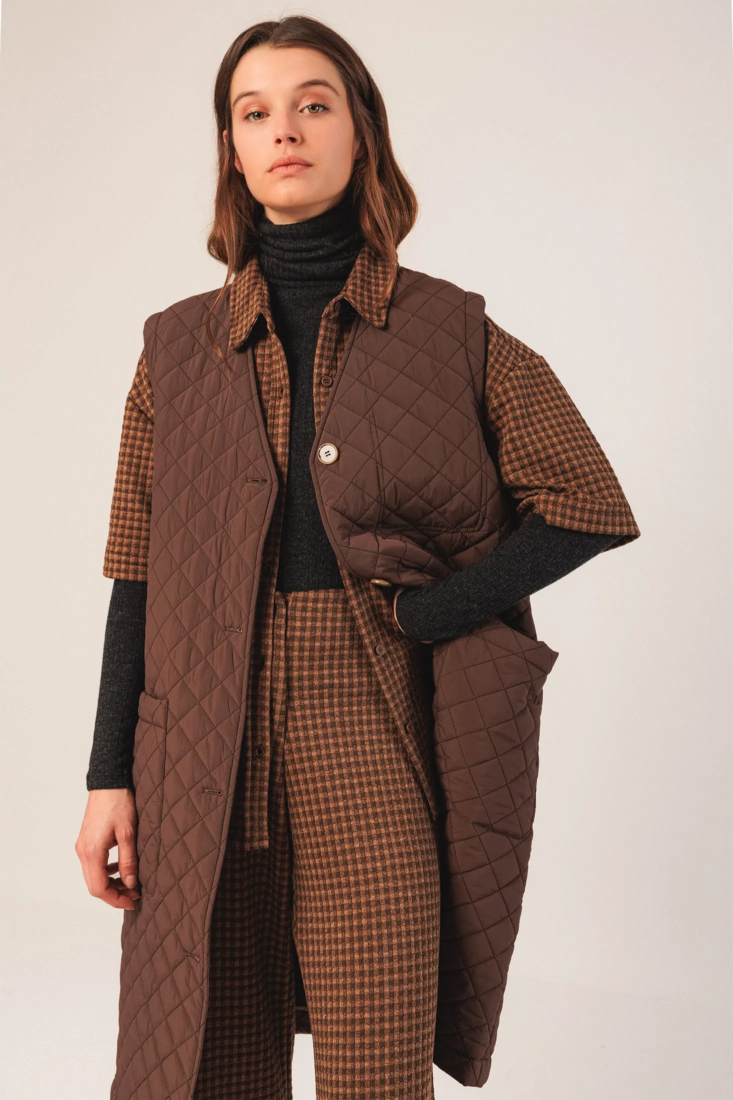 CHALECO ACOLCHADO CUADRO sold by Indi & Cold product image thumbnail 3