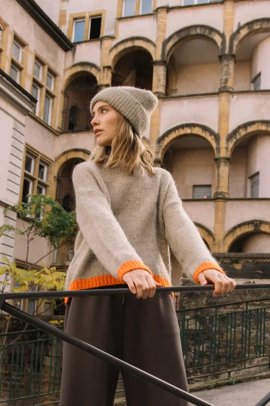 [CL] BICOLOR KNITTED SWEATER sold by Indi & Cold