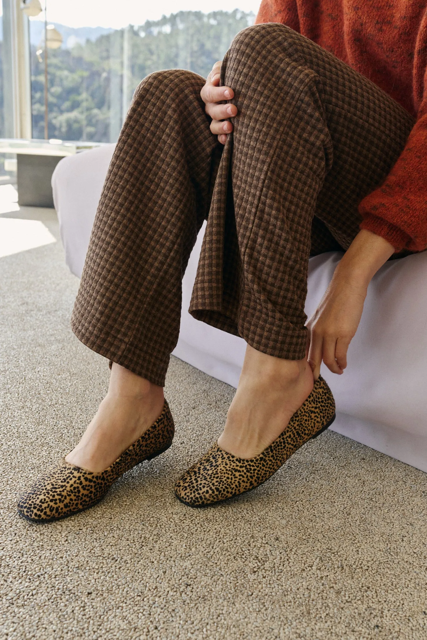 BAILARINA PIEL POTRO sold by Indi & Cold