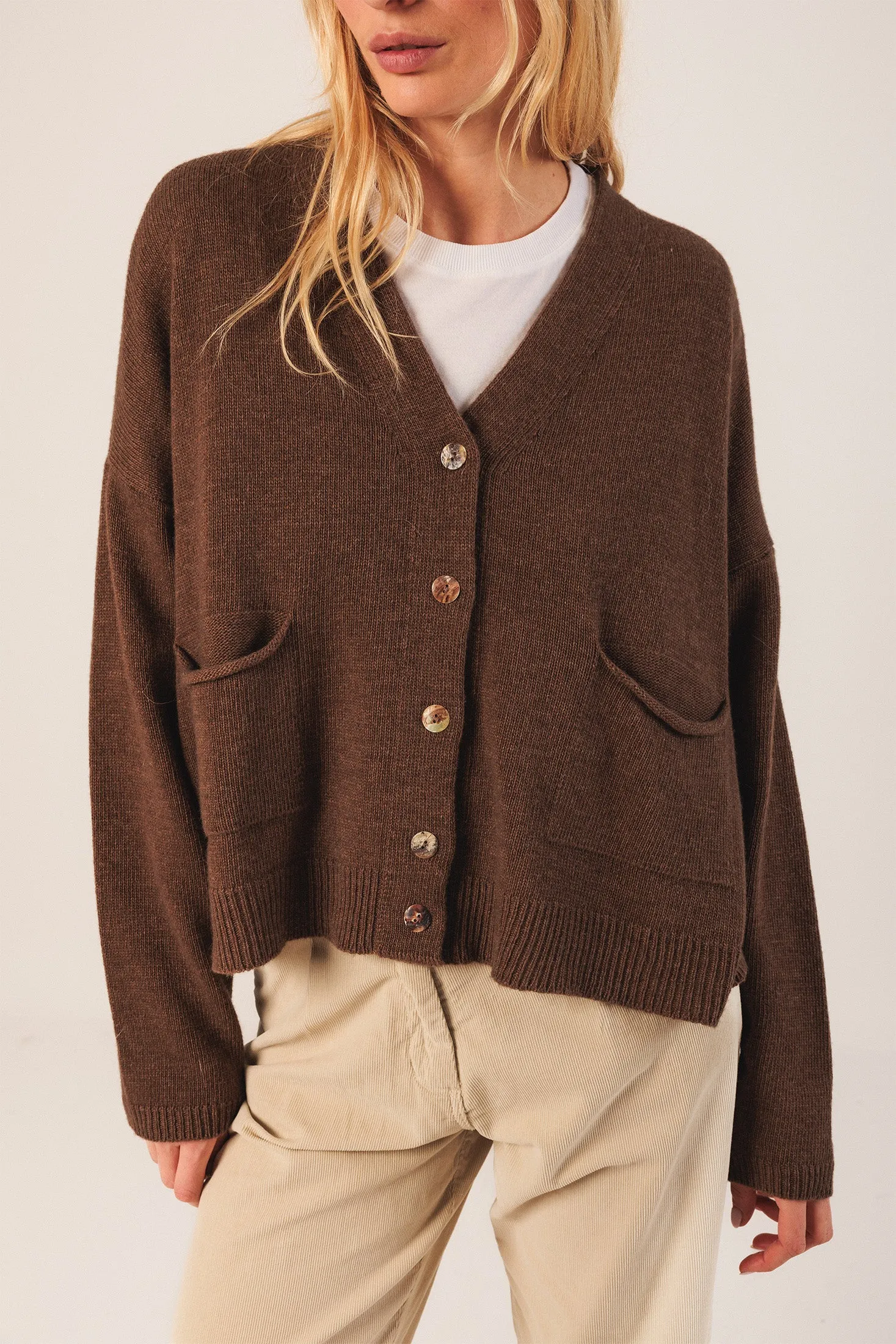 CHAQUETA CON CASHMERE sold by Indi & Cold