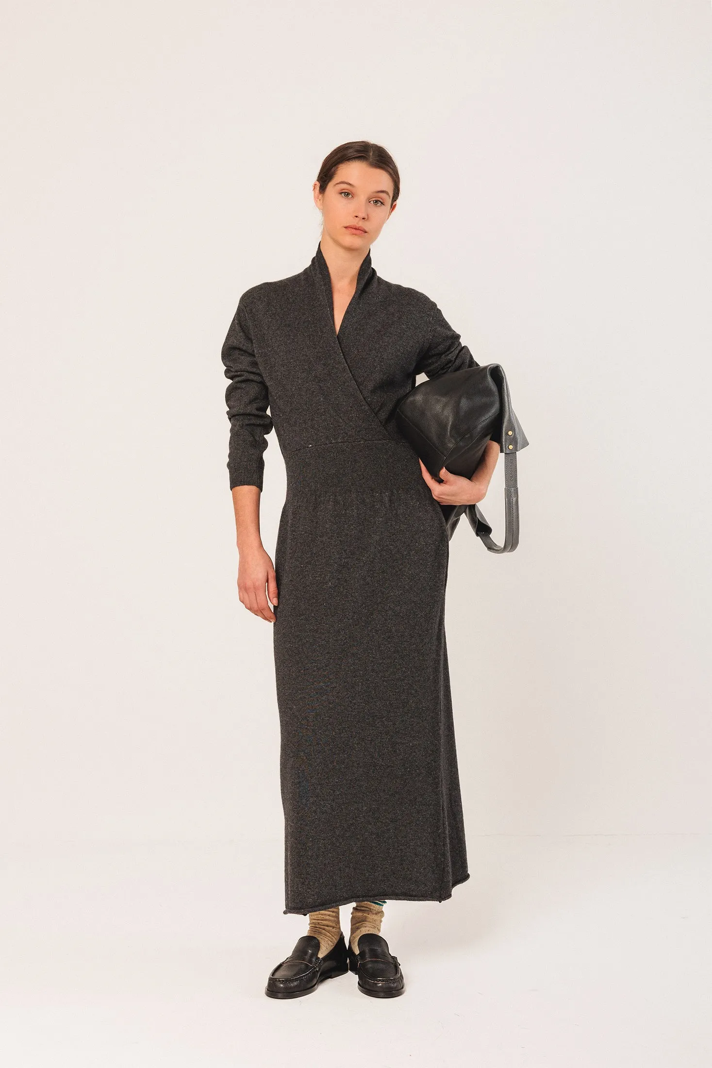 VESTIDO LARGO CON CASHMERE sold by Indi & Cold product image thumbnail 5