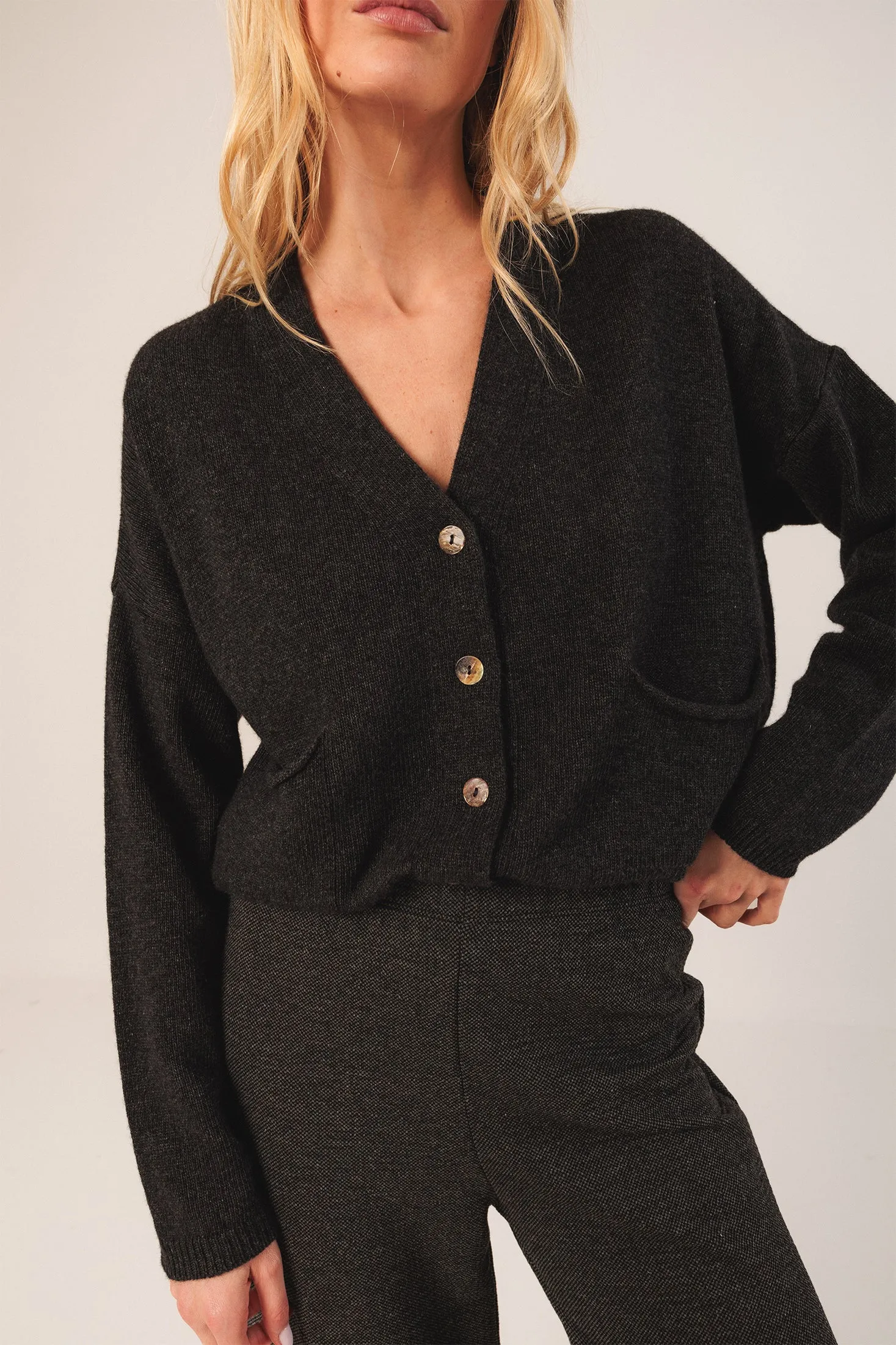 CHAQUETA CON CASHMERE sold by Indi & Cold product image thumbnail 2