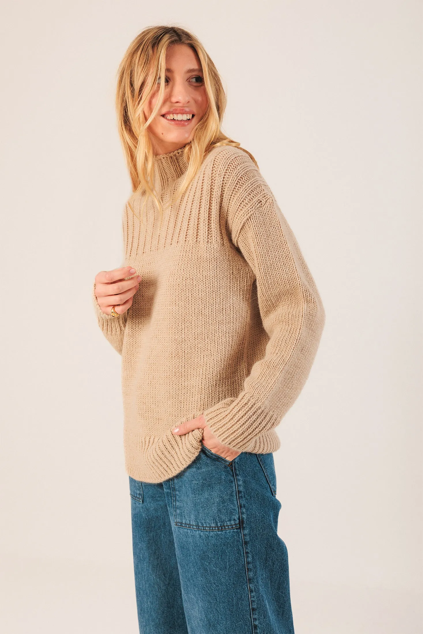 JERSEY PUNTO CUELLO SUBIDO sold by Indi & Cold product image thumbnail 2