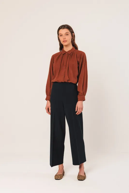 PANTALÓN REGULAR SAM sold by Indi & Cold