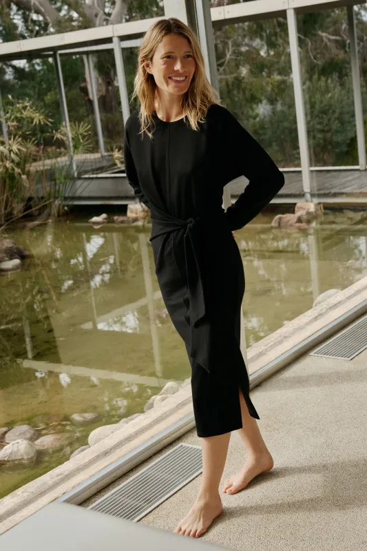 [CL] KNOTTED KNIT DRESS sold by Indi & Cold