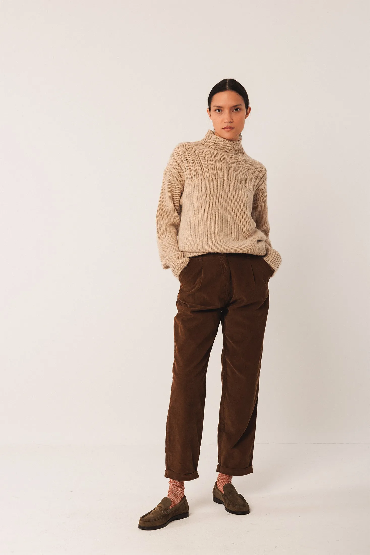 PANTALÓN PANA CARROT sold by Indi & Cold