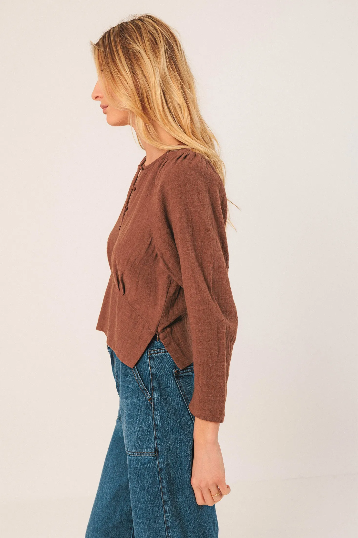 BLUSA ALGODÓN CREPADO sold by Indi & Cold product image thumbnail 2