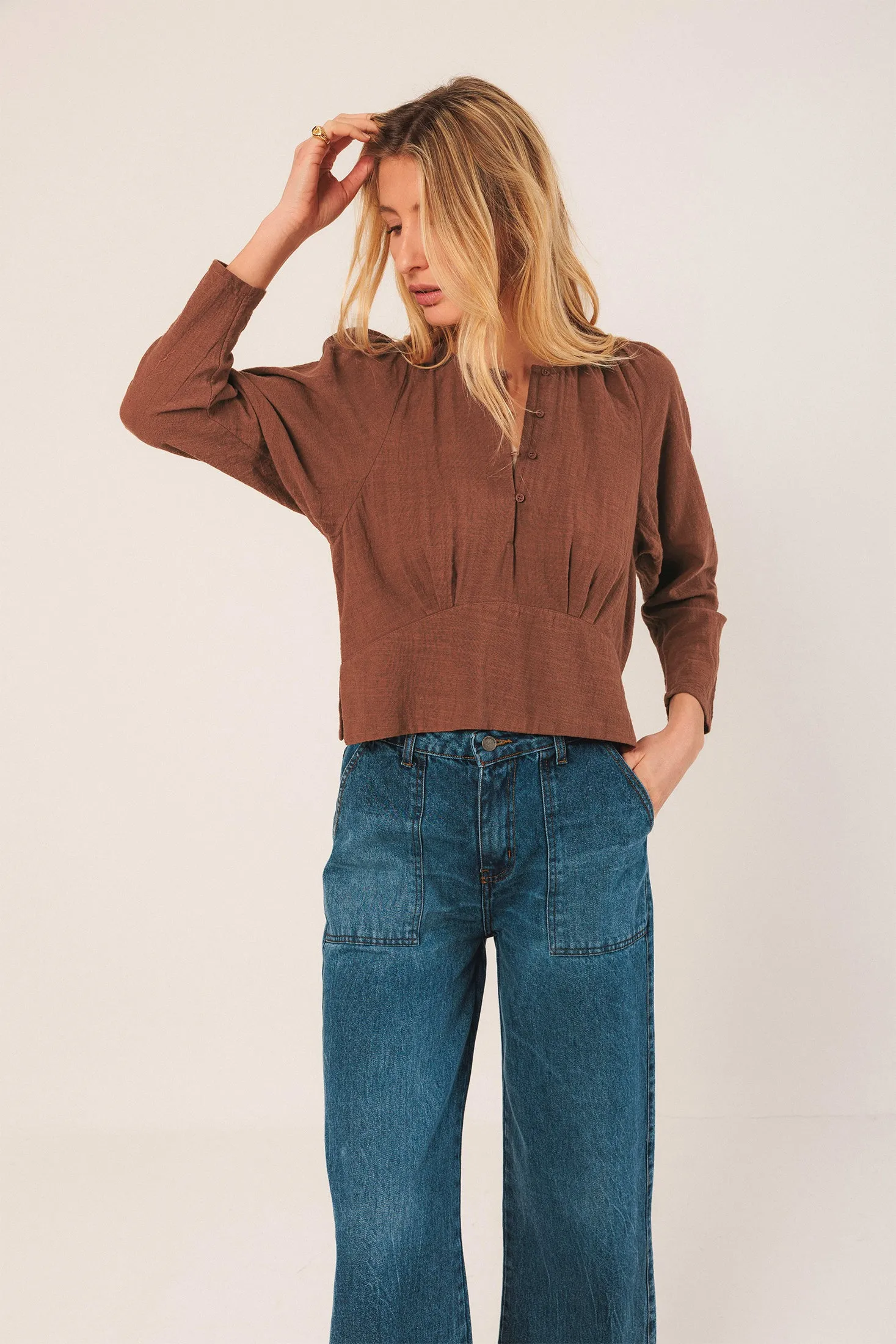 BLUSA ALGODÓN CREPADO sold by Indi & Cold product image thumbnail 3