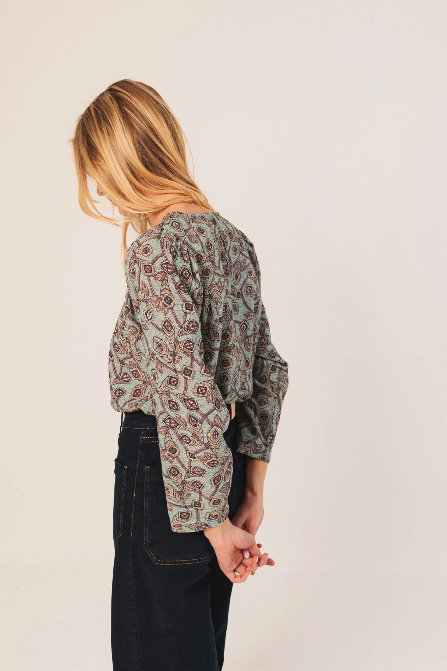 BLUSA ALGODÓN CREPADO sold by Indi & Cold product image thumbnail 3