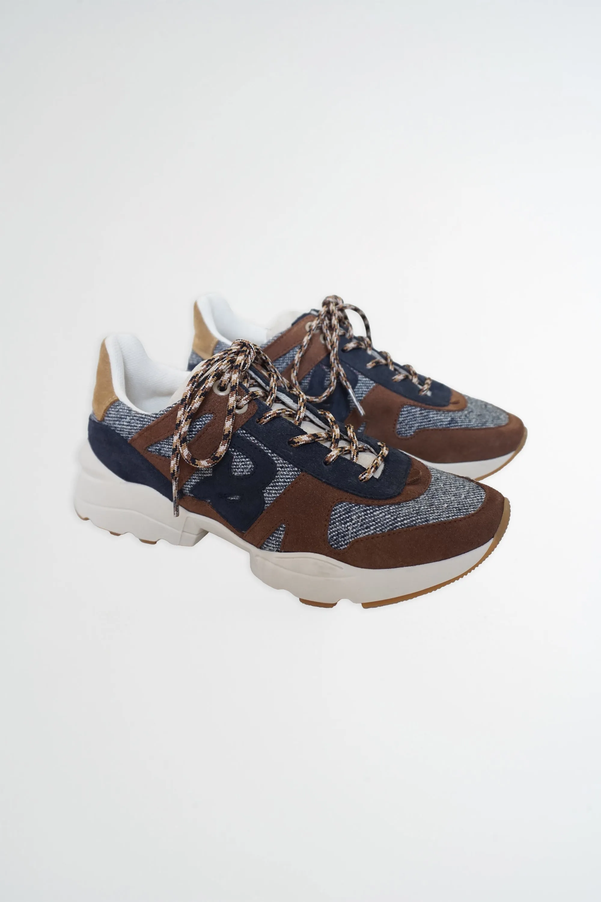 DEPORTIVA PIEL & LANA sold by Indi & Cold product image thumbnail 4