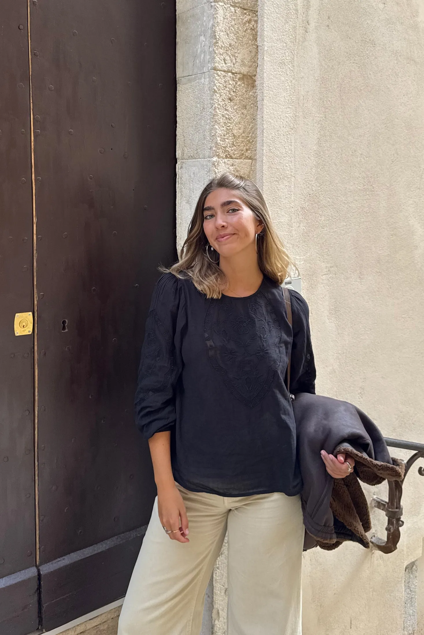 BLUSA BORDADO ROMÁNTICO sold by Indi & Cold product image thumbnail 2