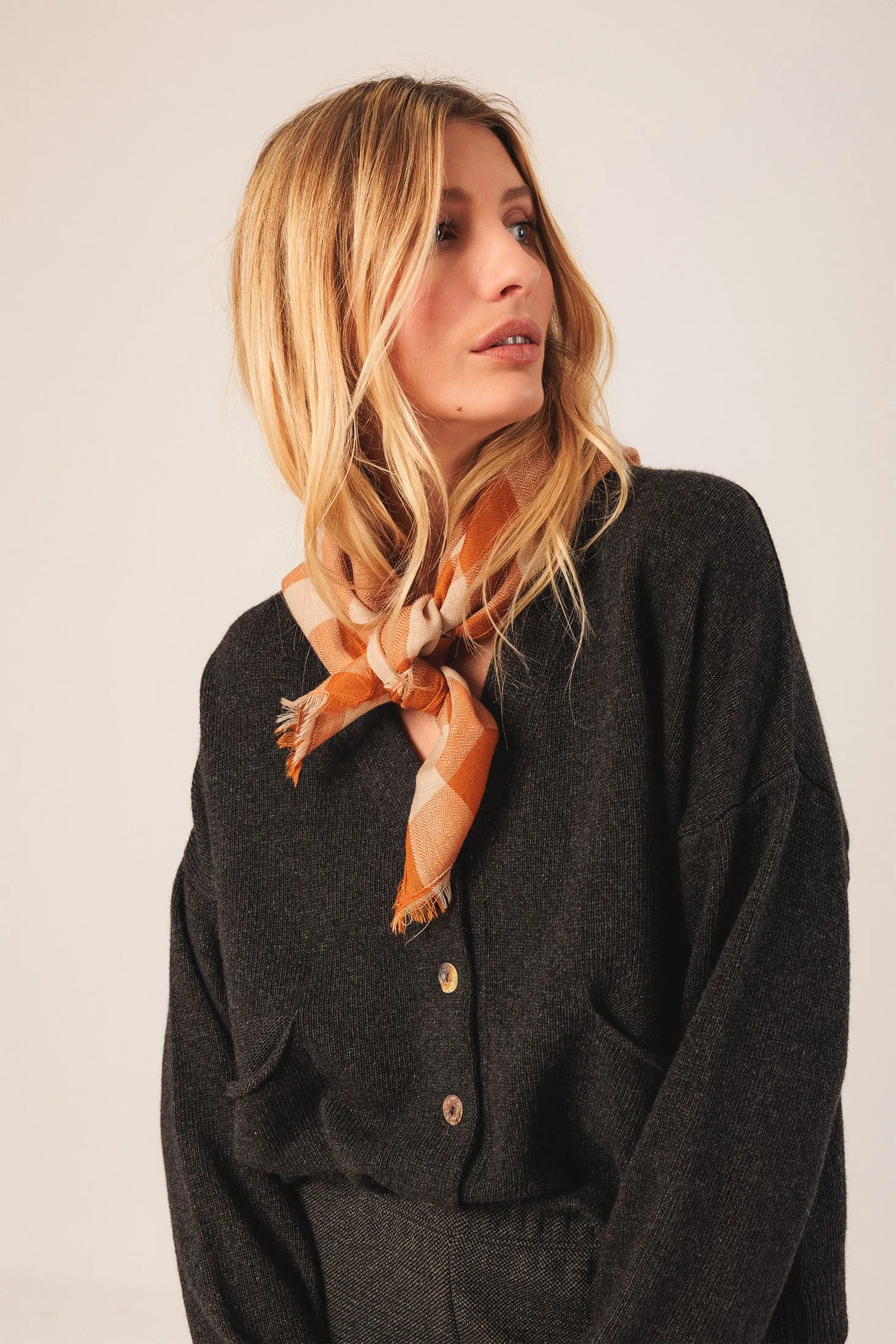 PAÑUELO CUADRO VICHY sold by Indi & Cold product image thumbnail 2