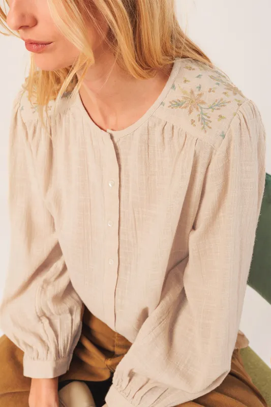 [CL] EMBROIDERED BOXY SHIRT sold by Indi & Cold