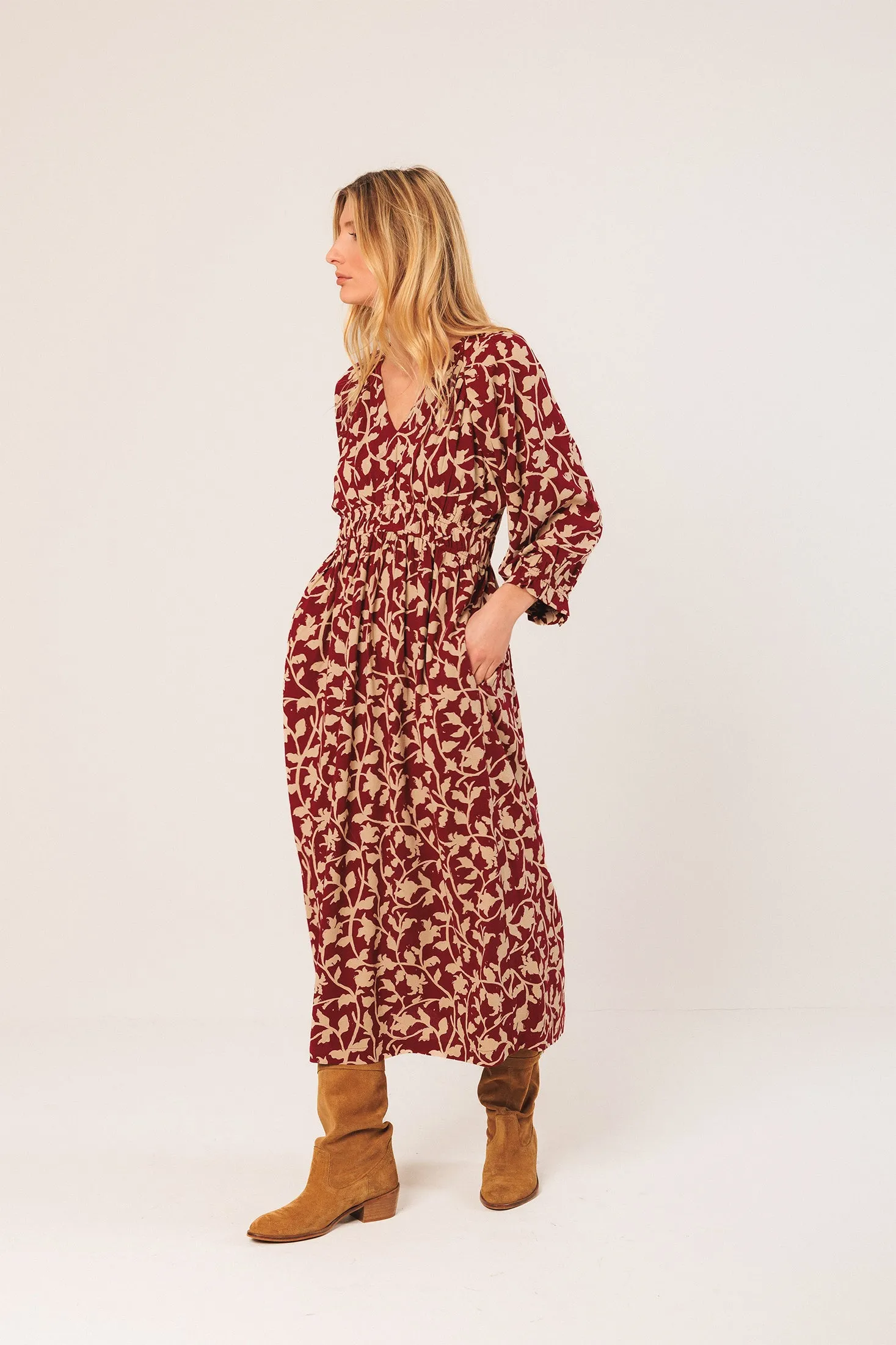 VESTIDO MIDI VISCOSA sold by Indi & Cold product image thumbnail 5