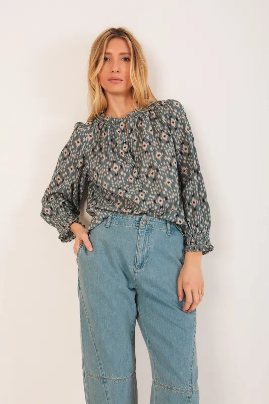 CAMISA ESTAMPADO IKAT sold by Indi & Cold