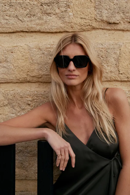 [CL] OLIVIA SUNGLASSES sold by Indi & Cold