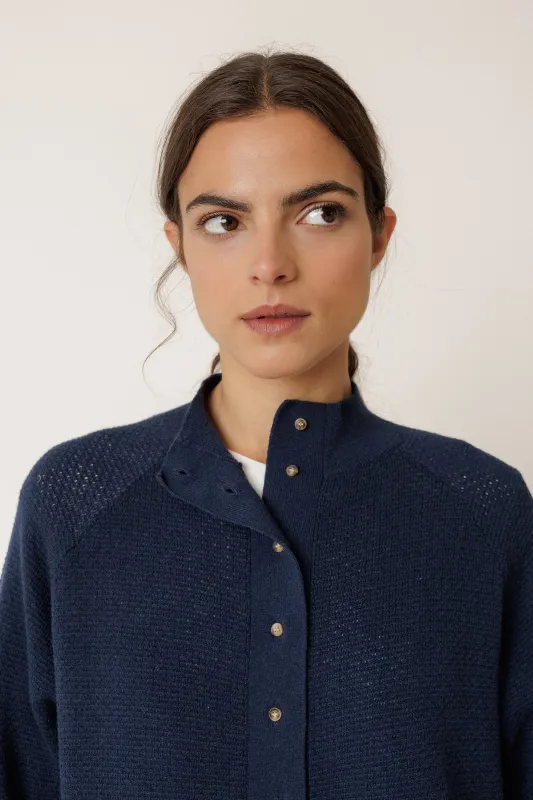 CHAQUETA DE PUNTO DE ARROZ sold by Indi & Cold