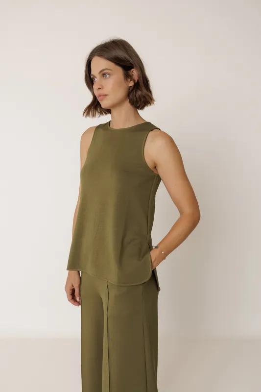 TOP TIRANTES MODAL sold by Indi & Cold