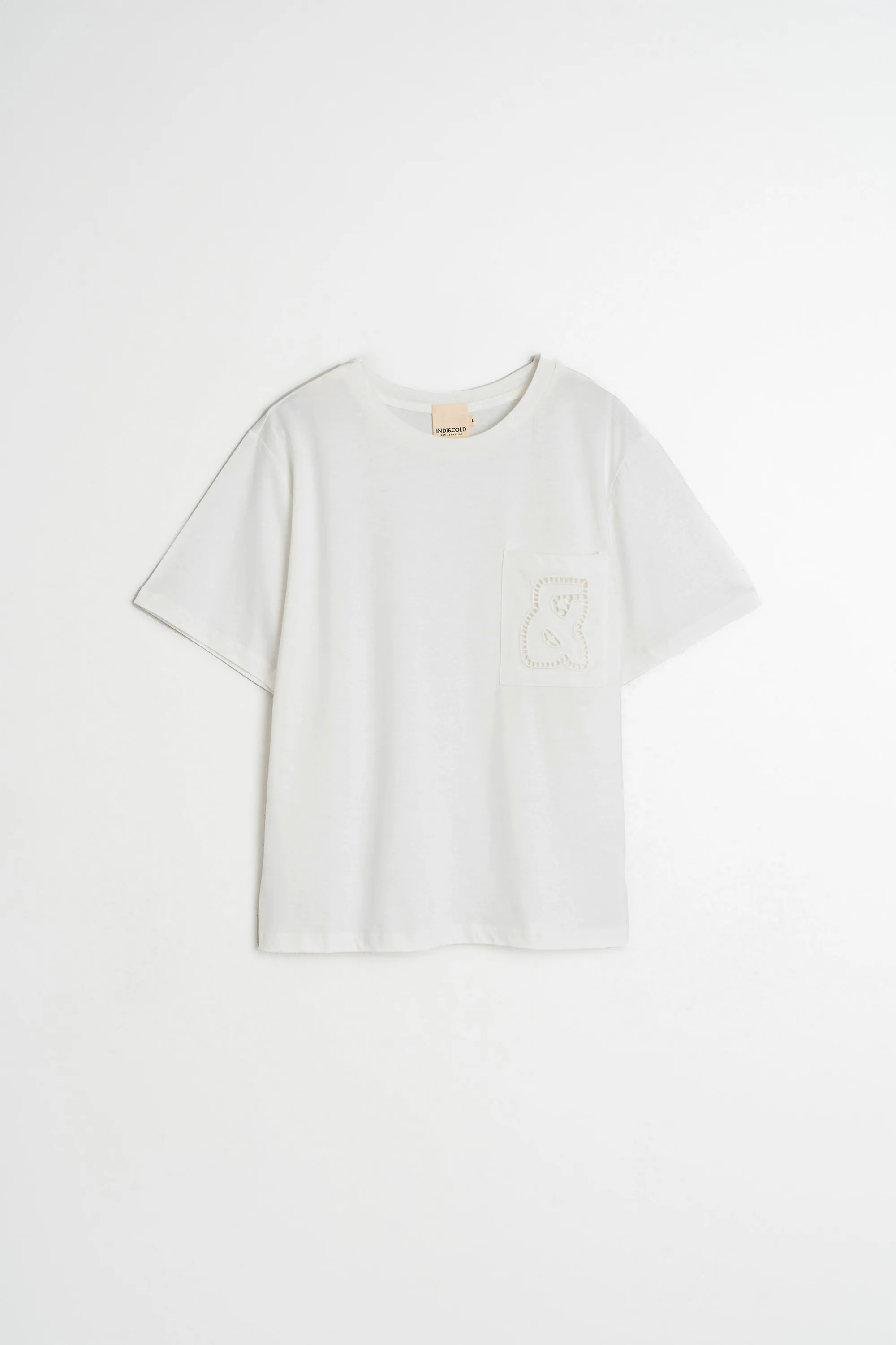 CAMISETA BOLSILLO ANAGRAMA sold by Indi & Cold product image thumbnail 4