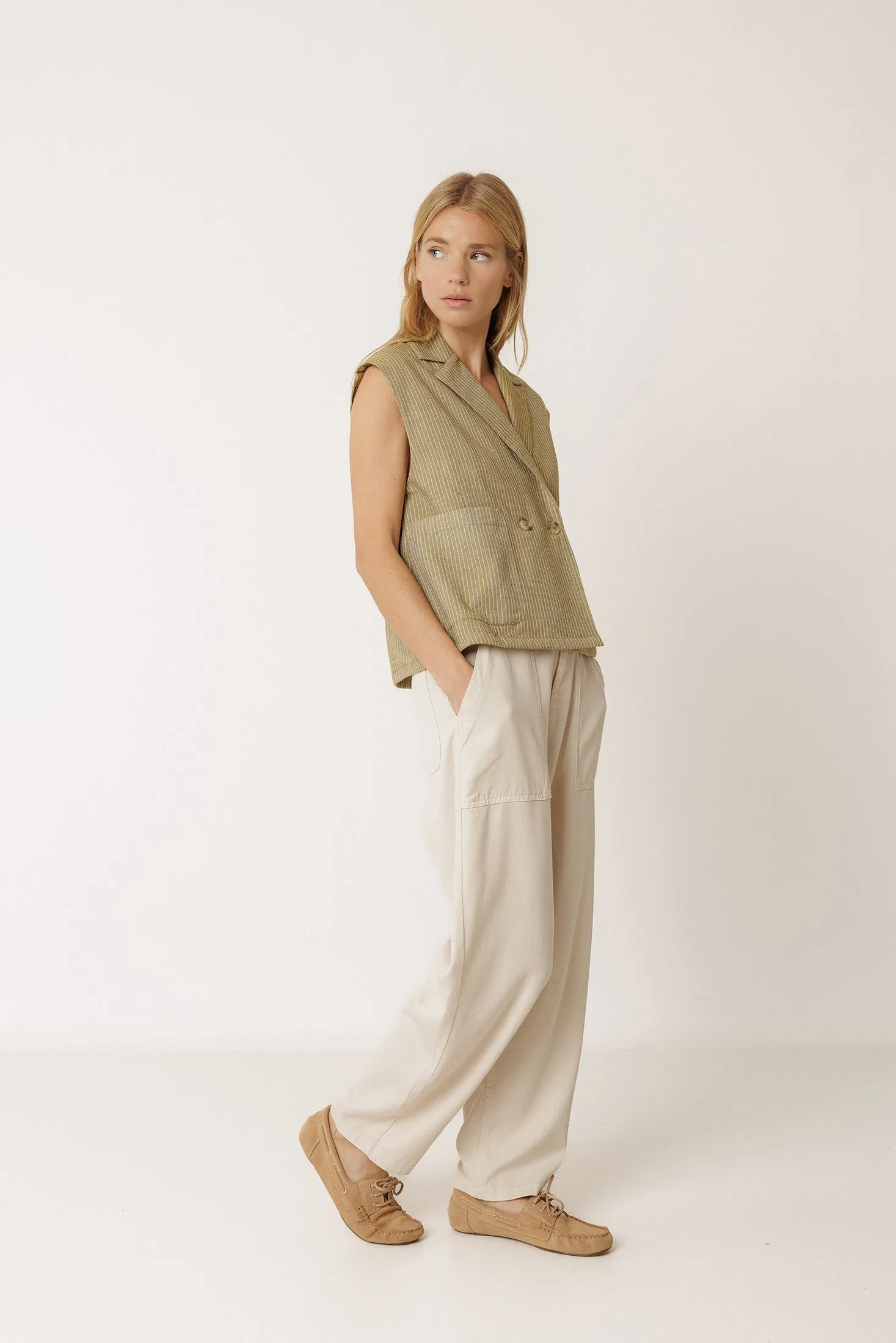 CHALECO RAYA DIPLOMÁTICA sold by Indi & Cold product image thumbnail 3