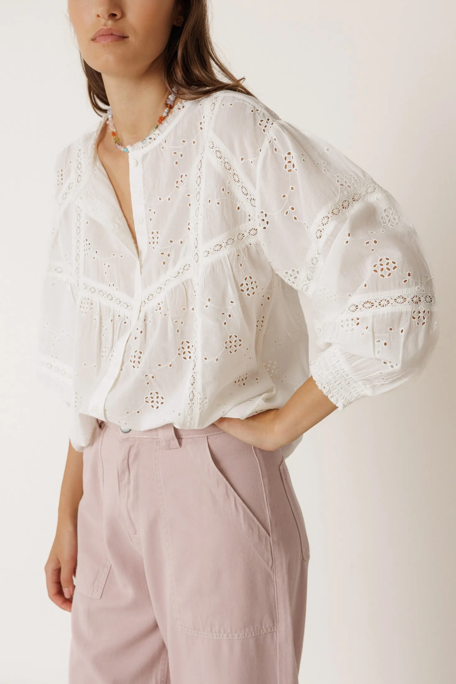 CAMISA BORDADO SUIZO sold by Indi & Cold