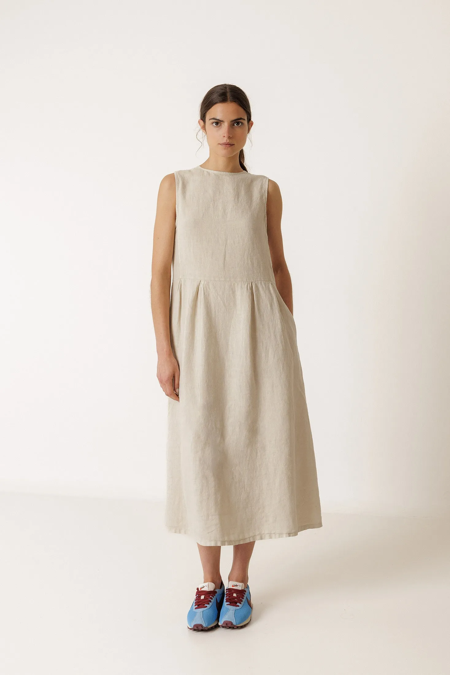 VESTIDO MULTIPOSICIÓN LINO sold by Indi & Cold
