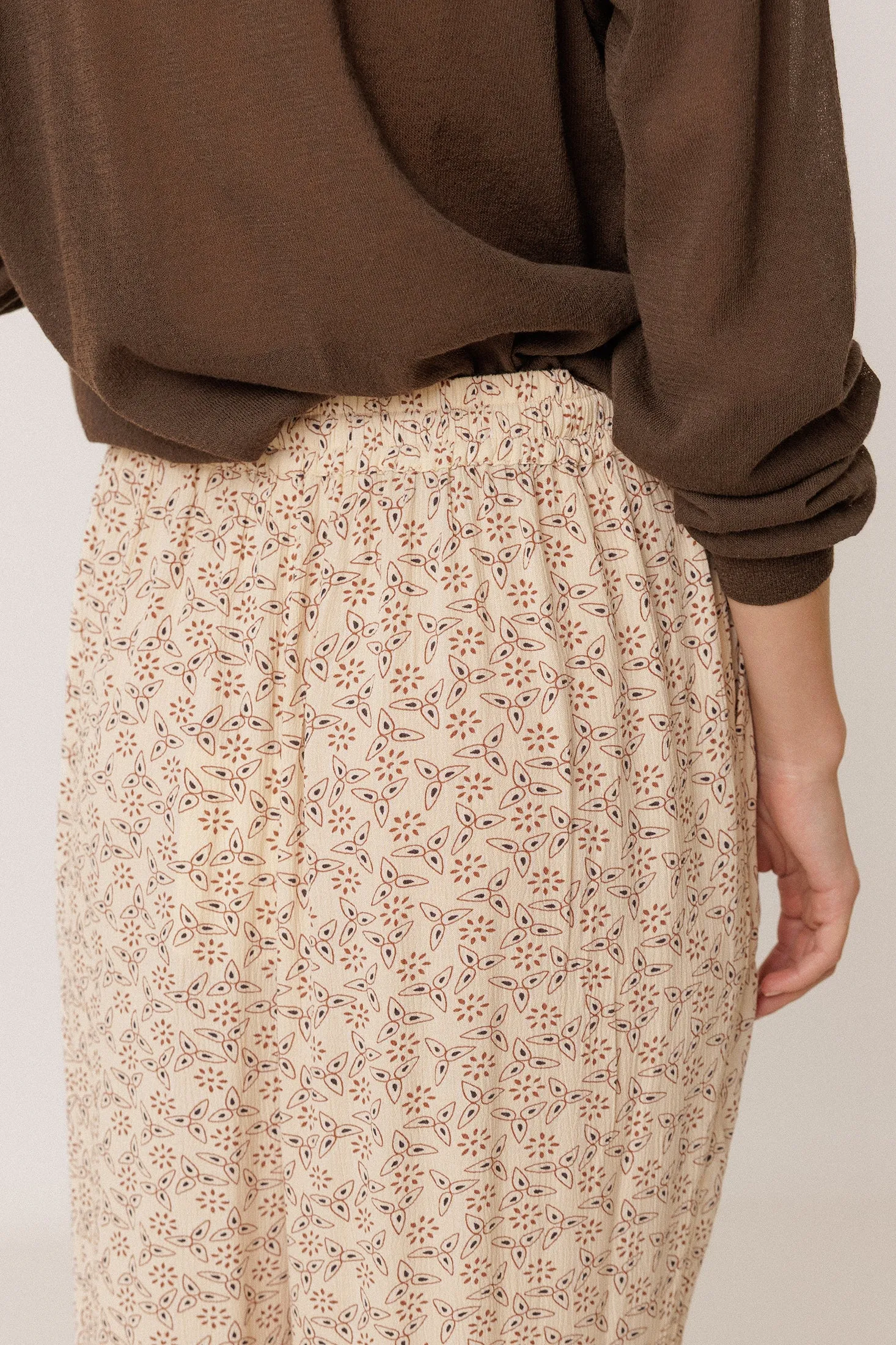 PANTALÓN ESTAMPADO FLUIDO sold by Indi & Cold product image thumbnail 5