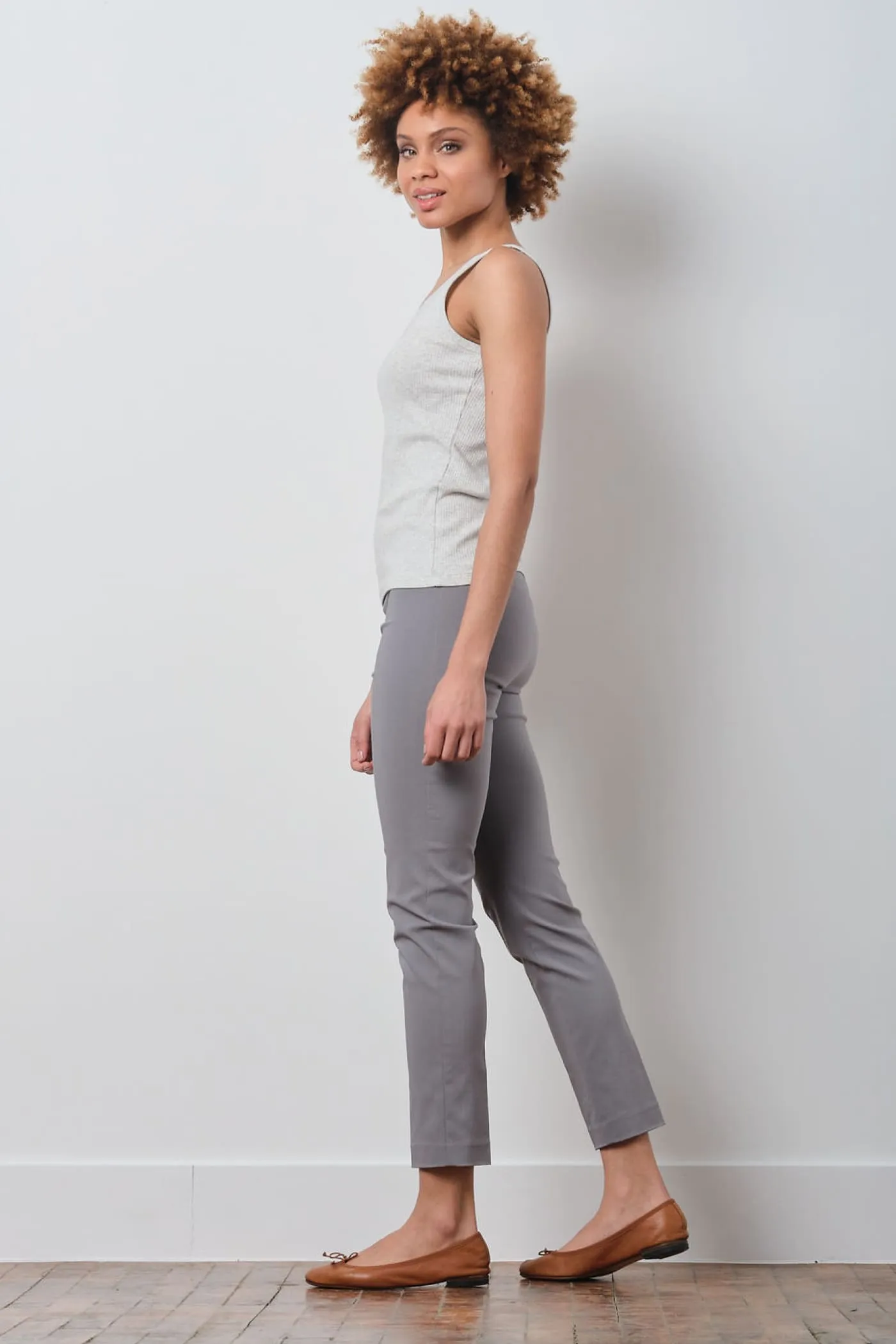 LILI Signature Light Grey sold by Avenue Montaigne product image thumbnail 2