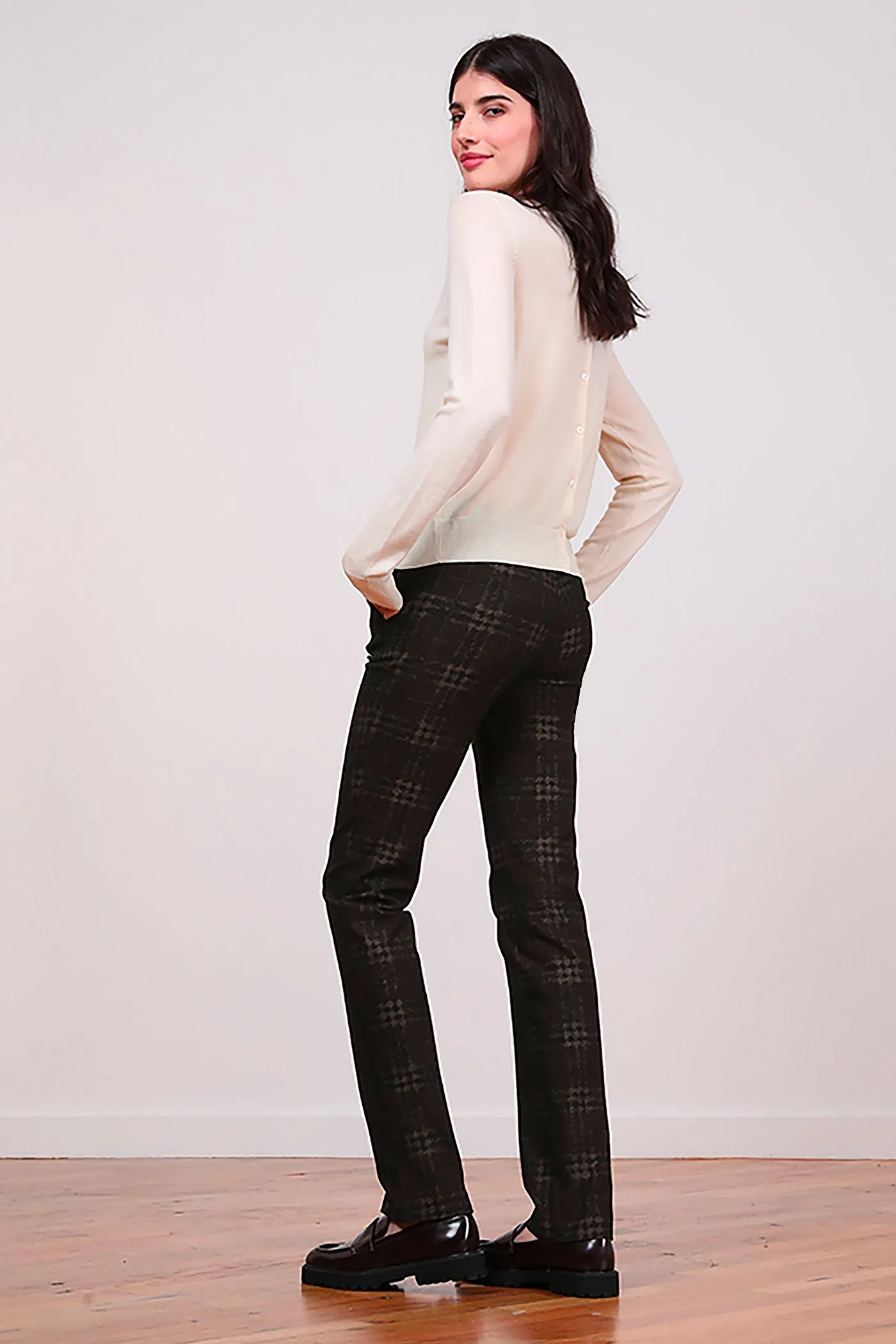 LOUIS Flannel Superior sold by Avenue Montaigne product image thumbnail 2