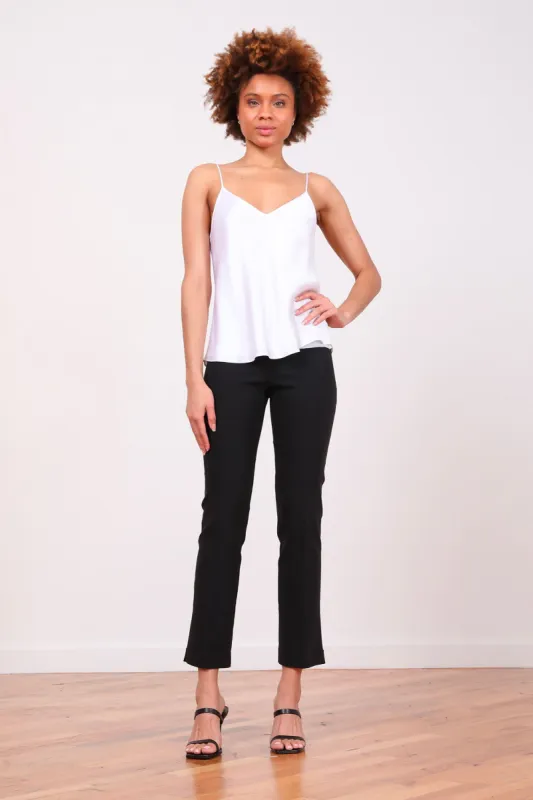 GISELA Signature Black sold by Avenue Montaigne