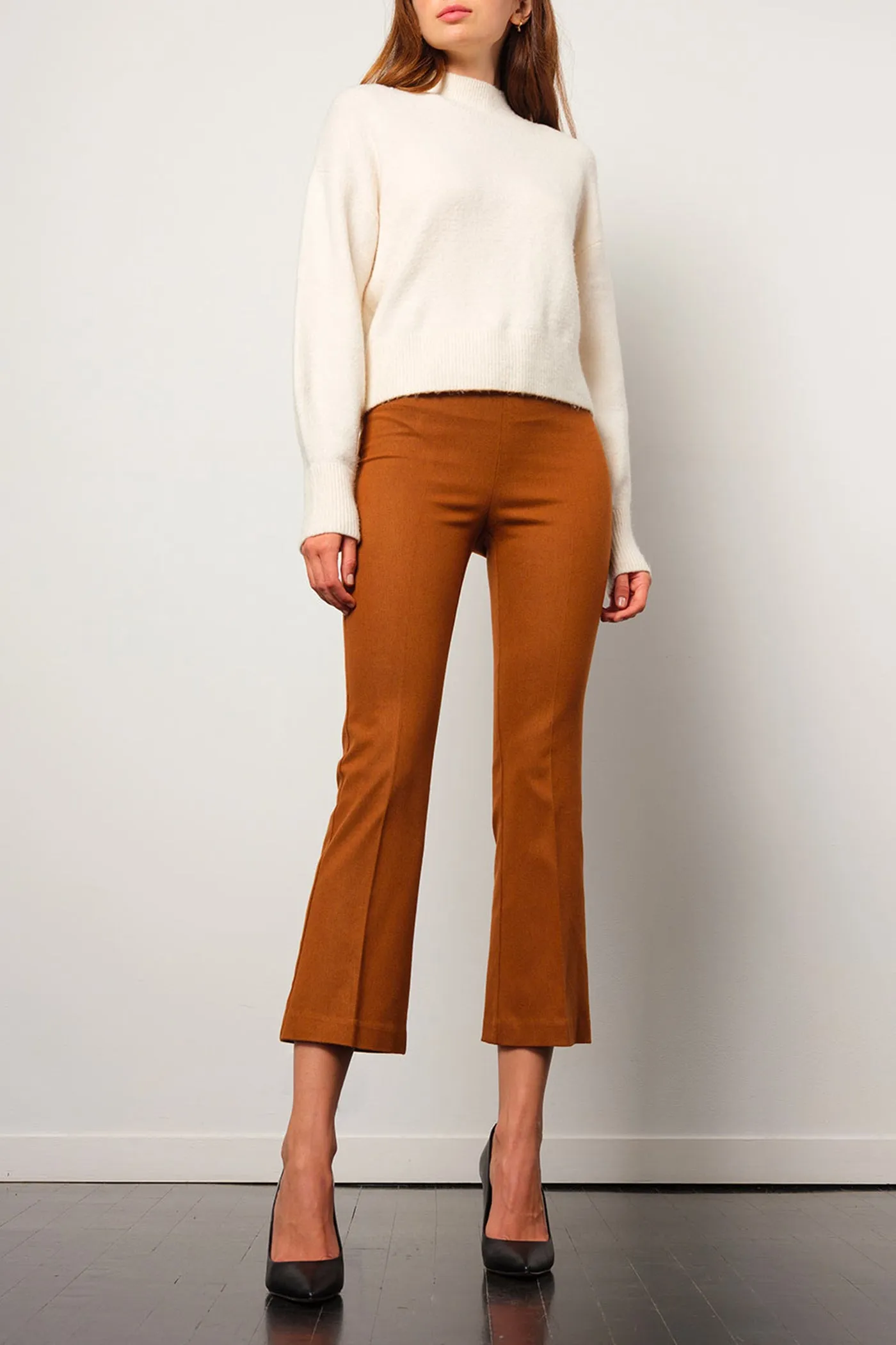 LEO Flannel Cedar sold by Avenue Montaigne