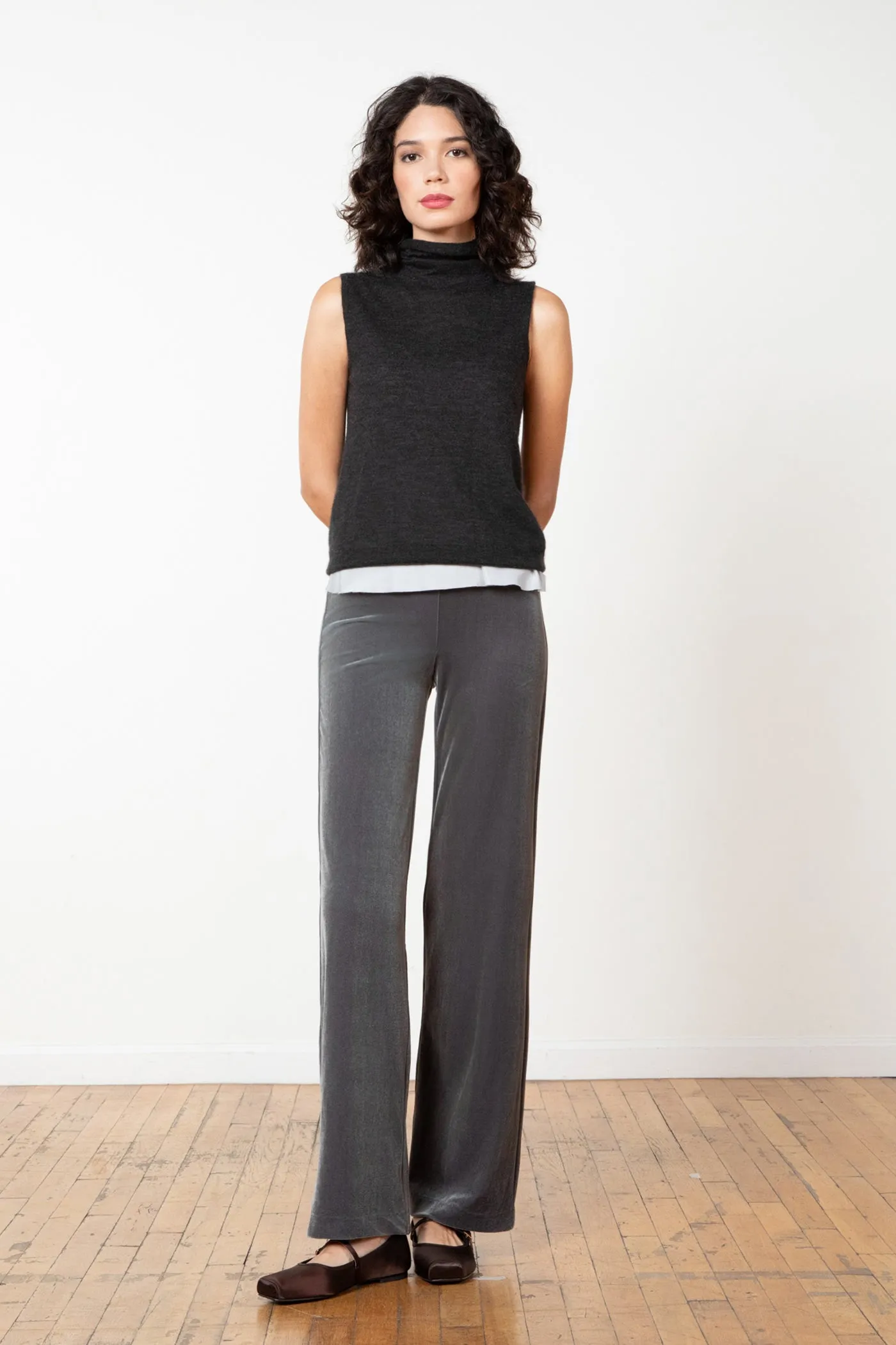 FLAVIA Velvet Light Grey sold by Avenue Montaigne