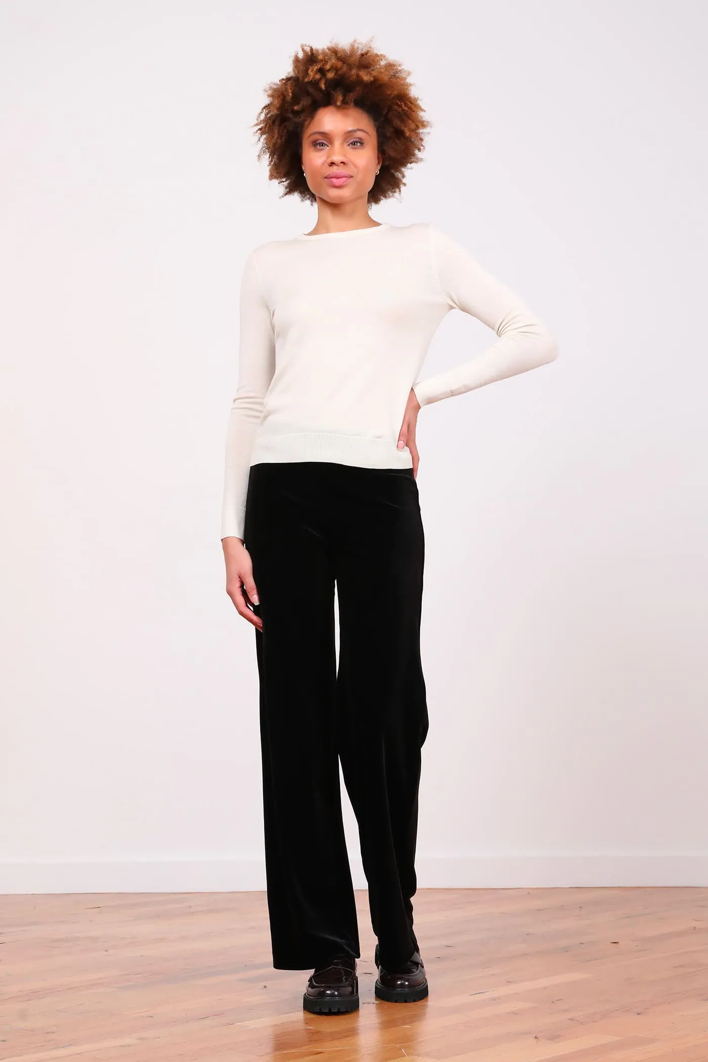 FLAVIA Velvet Black sold by Avenue Montaigne