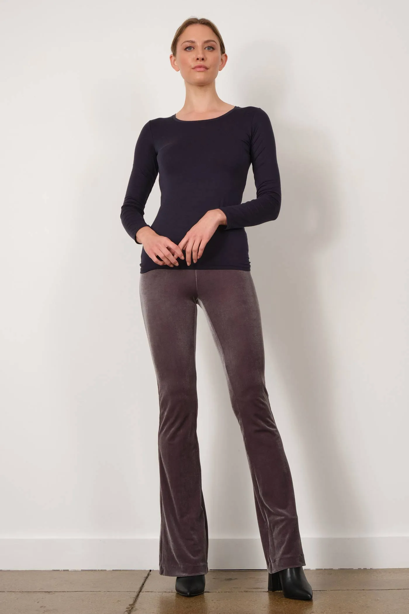 BELLINI Velvet Light Grey sold by Avenue Montaigne