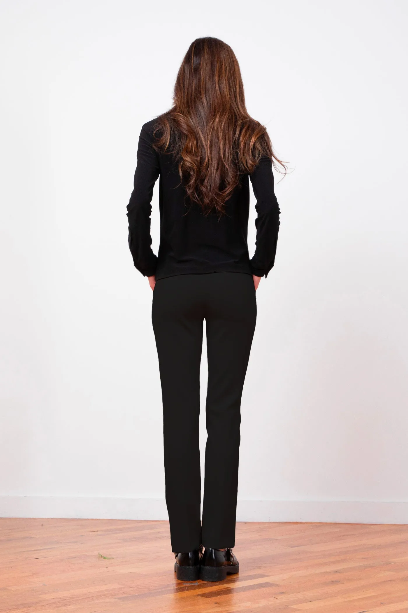 LOUIS Freedom Black sold by Avenue Montaigne product image thumbnail 3