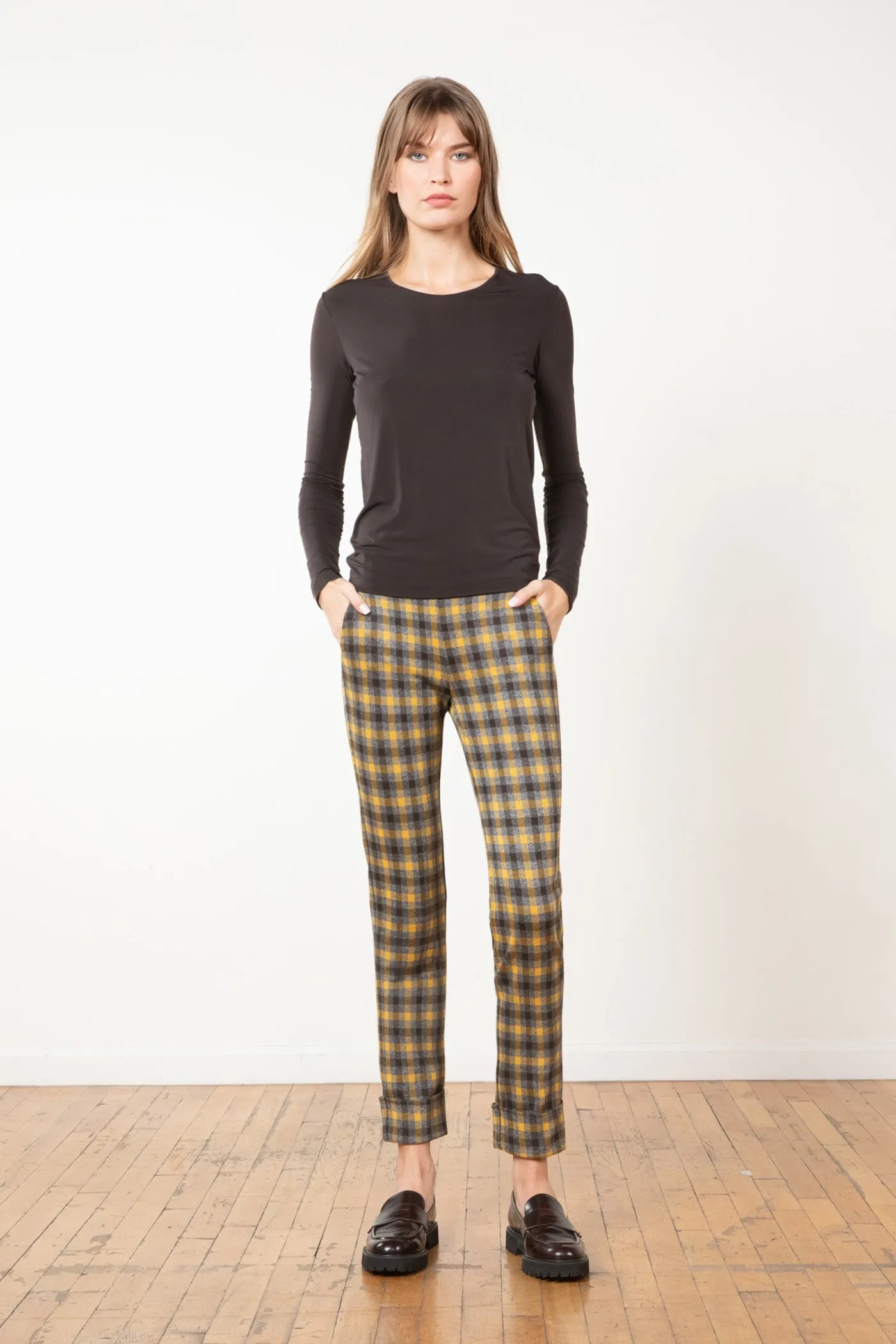 BEN Solar sold by Avenue Montaigne