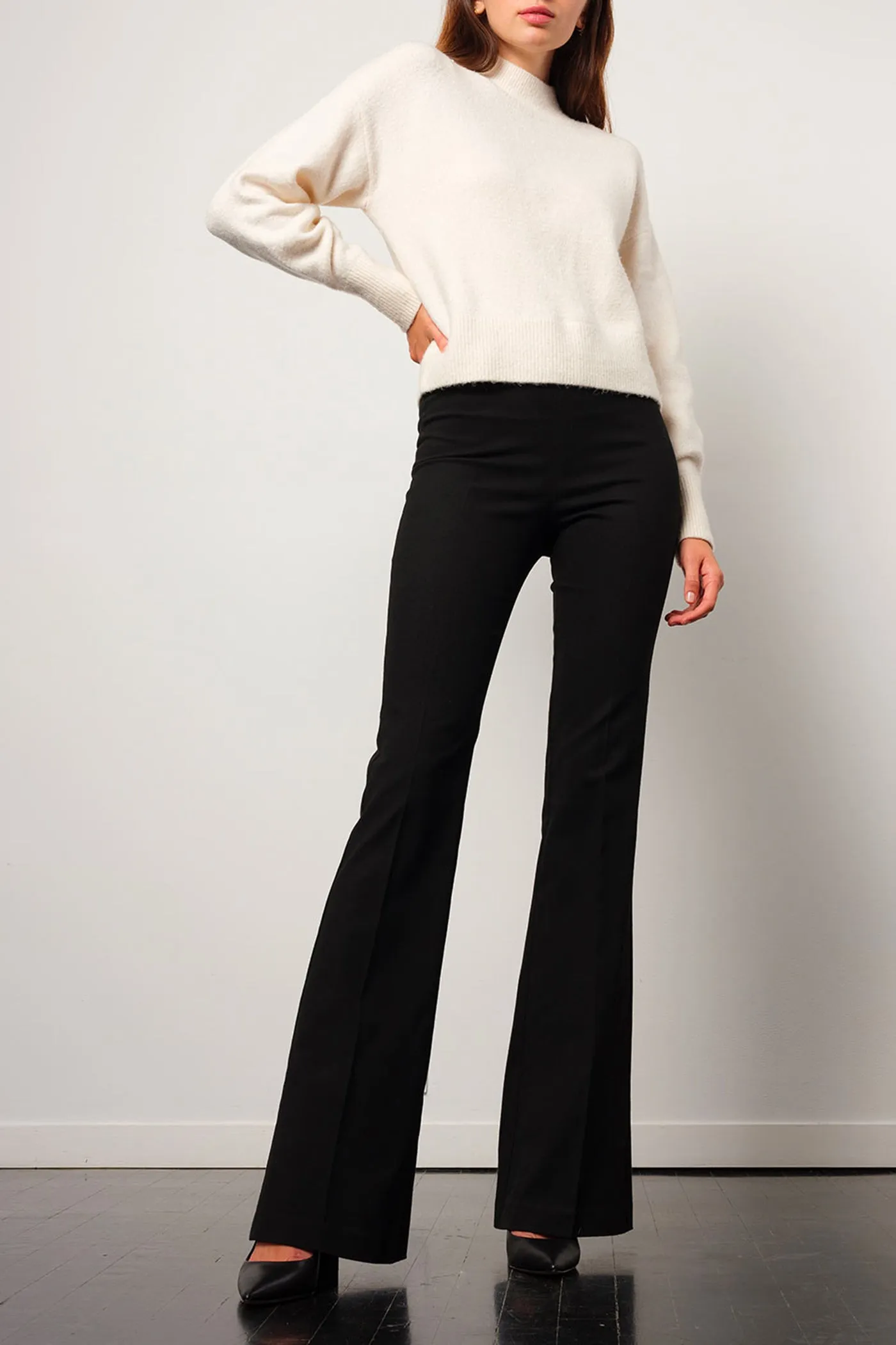 BELLINI Flannel Black sold by Avenue Montaigne