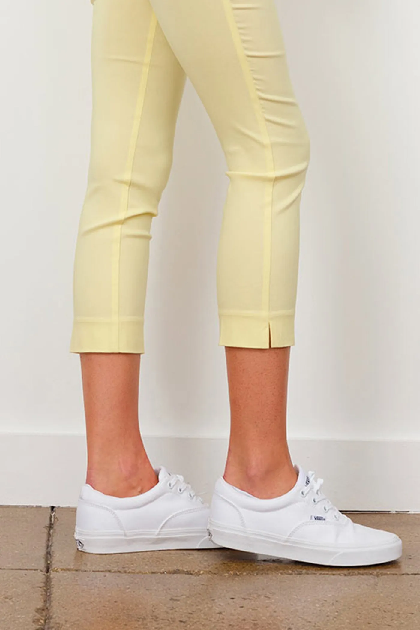 BRIGITTE Signature Lemon sold by Avenue Montaigne product image thumbnail 3