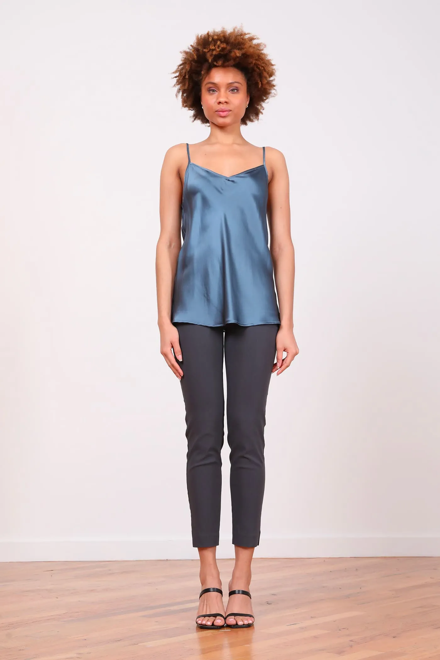 PARS Signature Grey sold by Avenue Montaigne